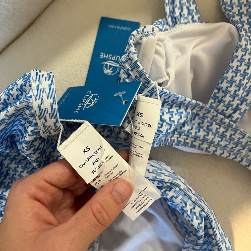 NWT CUPSHE Picnic in Positano Bikini Set- XS - Picture 7 of 7